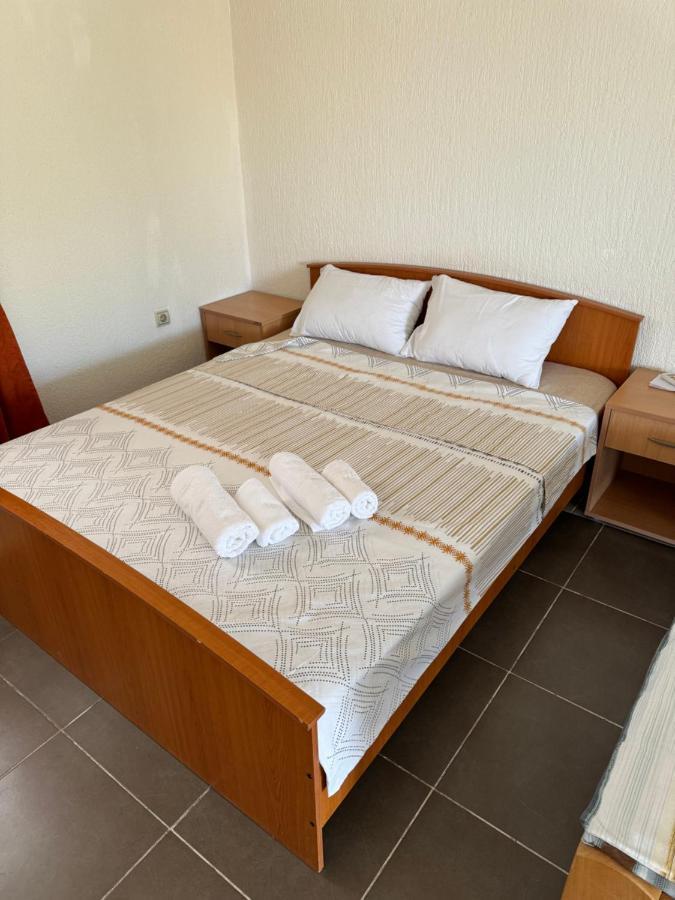 Apartments Airport Golubovci Podgorica Eksteriør bilde
