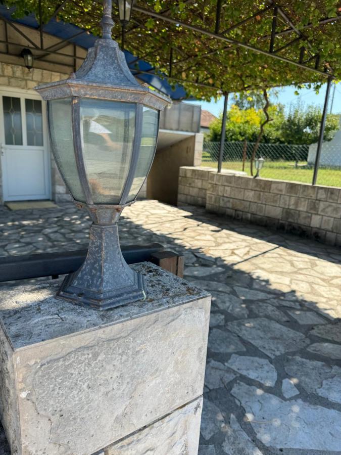 Apartments Airport Golubovci Podgorica Eksteriør bilde